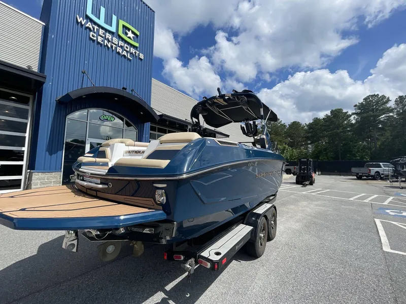 Slide: The Image of Nautique G25 2020 - 4