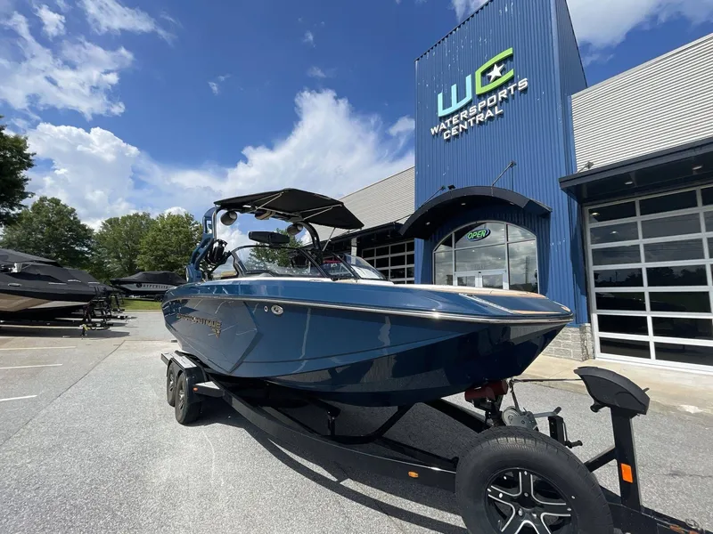 Slide: The Image of Nautique G25 2020 - 5