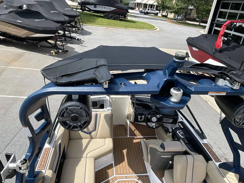 Slide: The Image of Nautique G25 2020 - 6