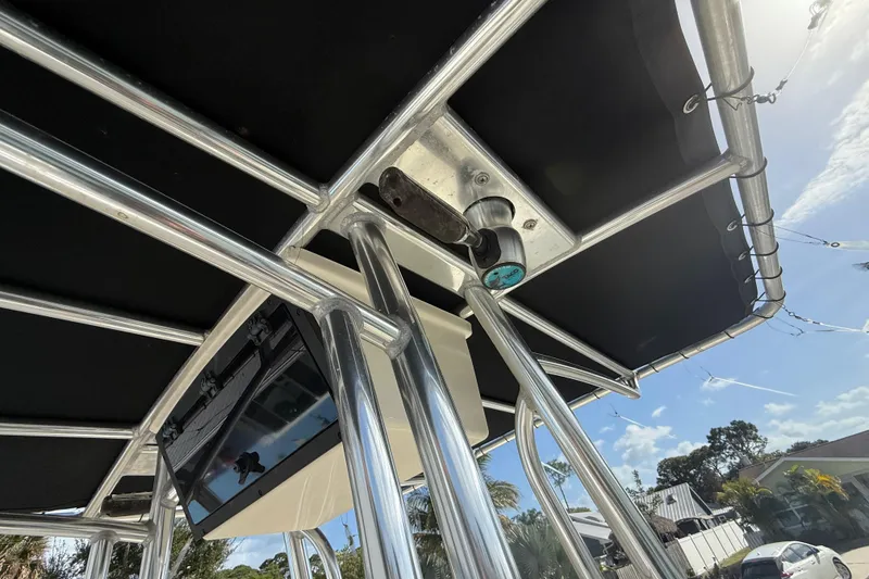 Slide: The Image of 2017 Bulls Bay 230 Center Console boat with fish illustration on the interior panel. - 57