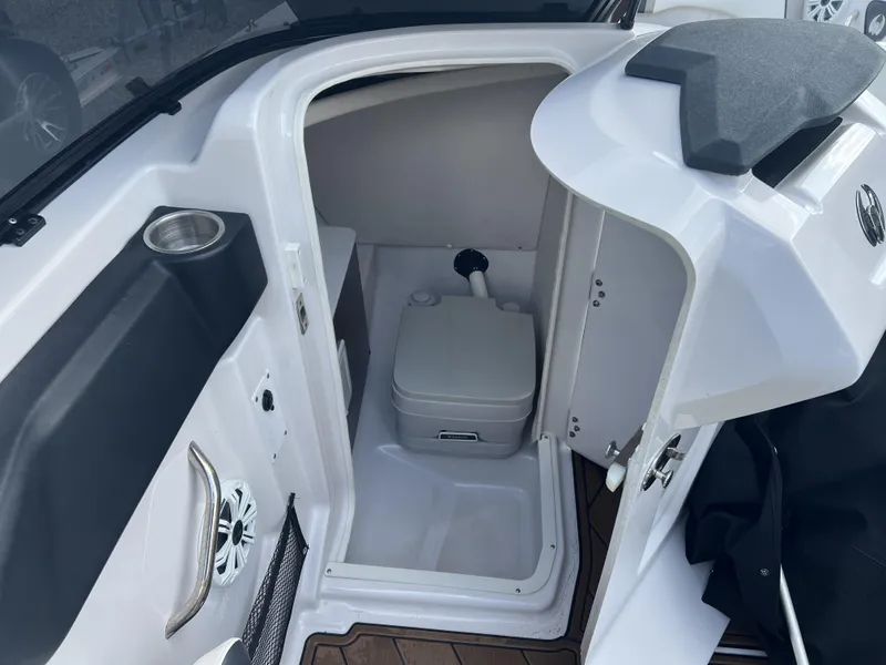 Slide: The Image of Scarab 255 HO Impulse 2015 - 17