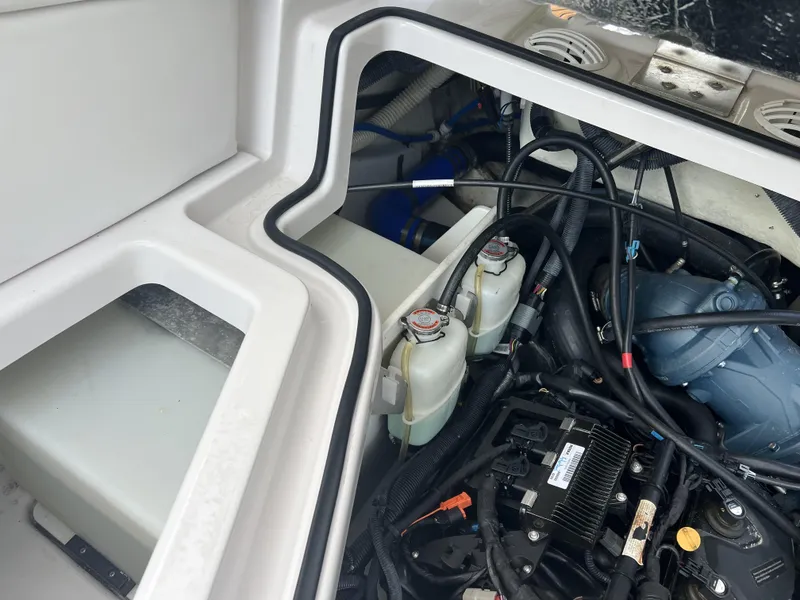 Slide: The Image of Scarab 255 HO Impulse 2015 - 19