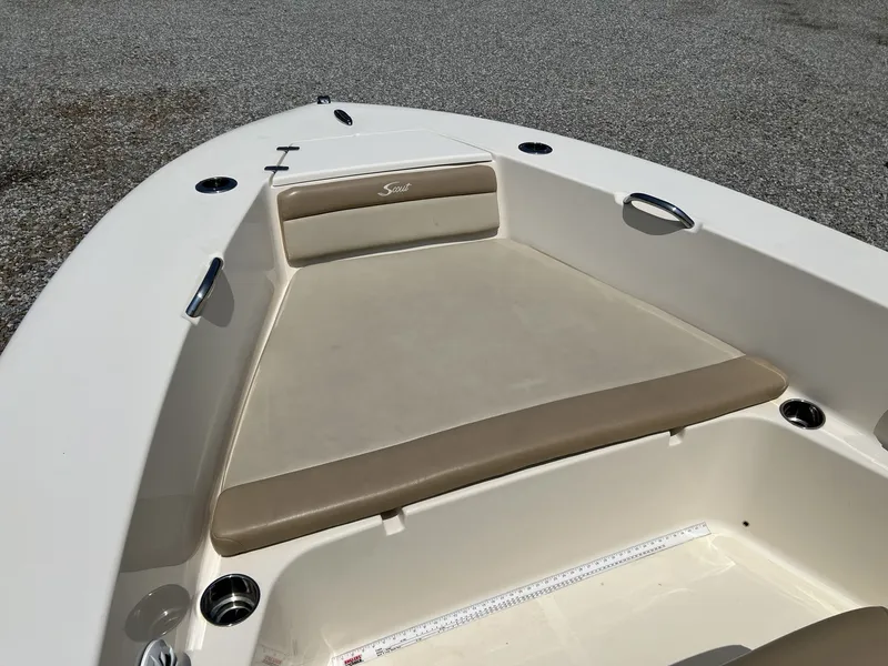 Slide: The Image of Scout 195 Sportfish 2021 - 7