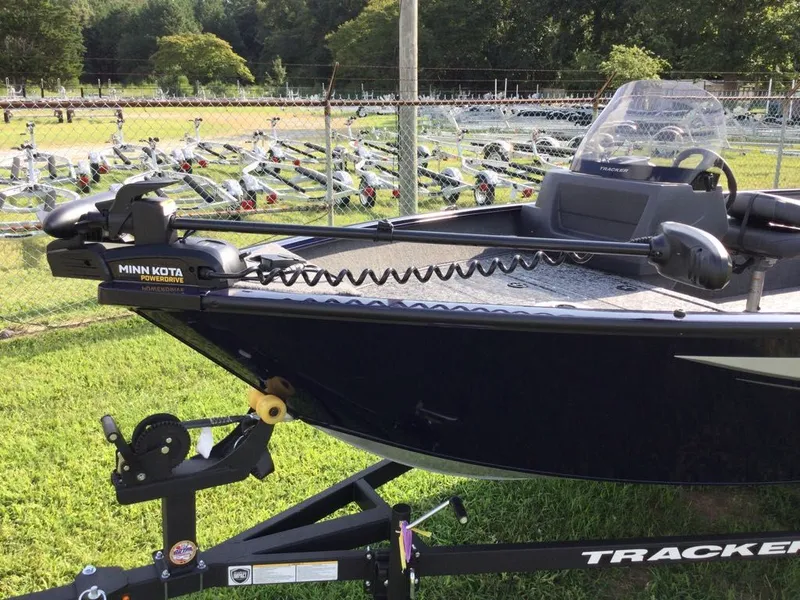 Slide: The Image of Tracker PGV16SC WOV BLU 90 2026 - 12