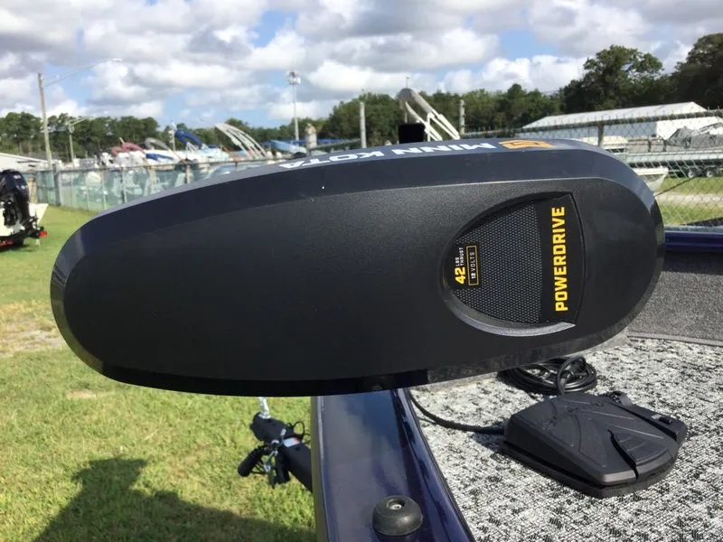 Slide: The Image of Tracker PGV16SC WOV BLU 90 2026 - 5