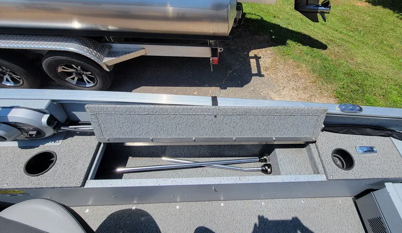 Slide: The Image of Lund 1400 FURY 2024 - 12