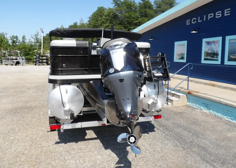 Slide: The Image of Veranda VR22RC 2026 - 3