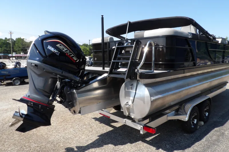 Slide: The Image of Veranda VR22RC 2026 - 4