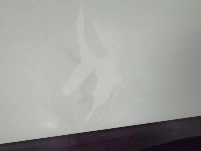 Slide: The Image of Faded mark on white surface of 2000 Cobalt 292 boat. - 15