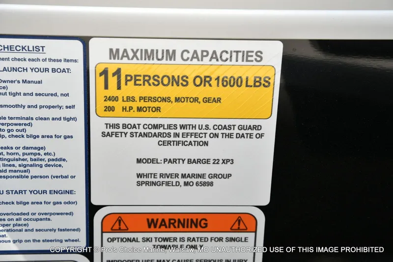 Slide: The Image of Sun Tracker PARTY BARGE 22 XP3 w/200HP 4 Stroke 2026 - 29