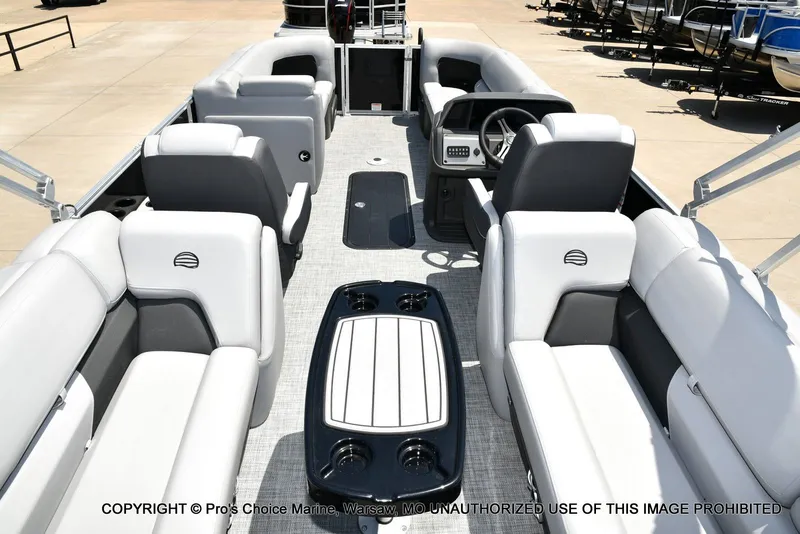 Slide: The Image of Sun Tracker PARTY BARGE 22 XP3 w/200HP 4 Stroke 2026 - 41