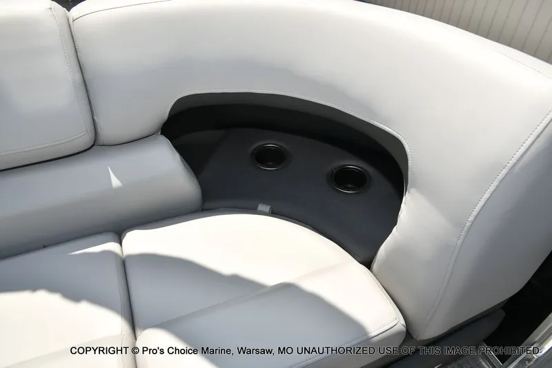 Slide: The Image of Sun Tracker PARTY BARGE 22 XP3 w/200HP 4 Stroke 2026 - 47