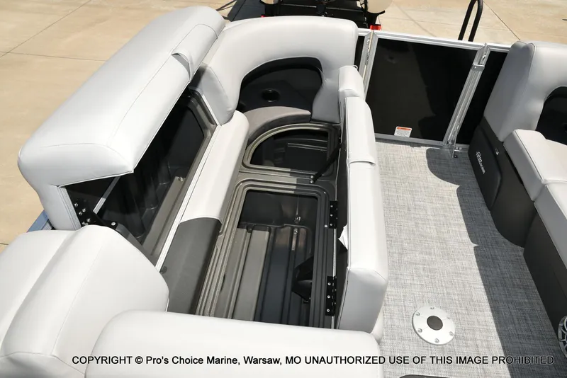 Slide: The Image of Sun Tracker PARTY BARGE 22 XP3 w/200HP 4 Stroke 2026 - 63