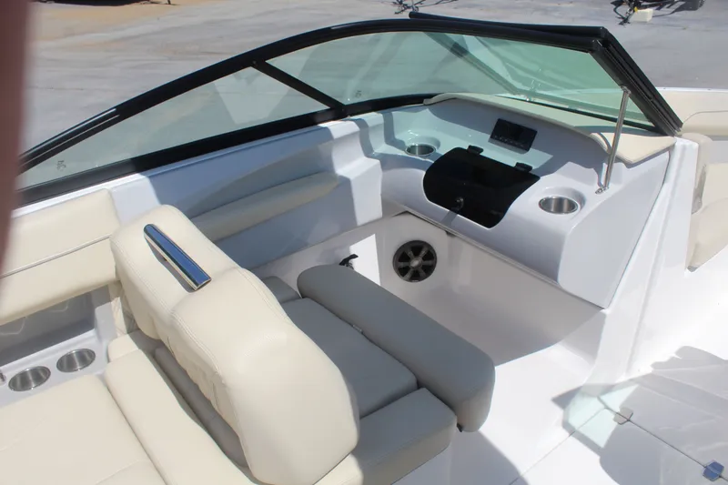 Slide: The Image of Regal LX2 2022 - 11