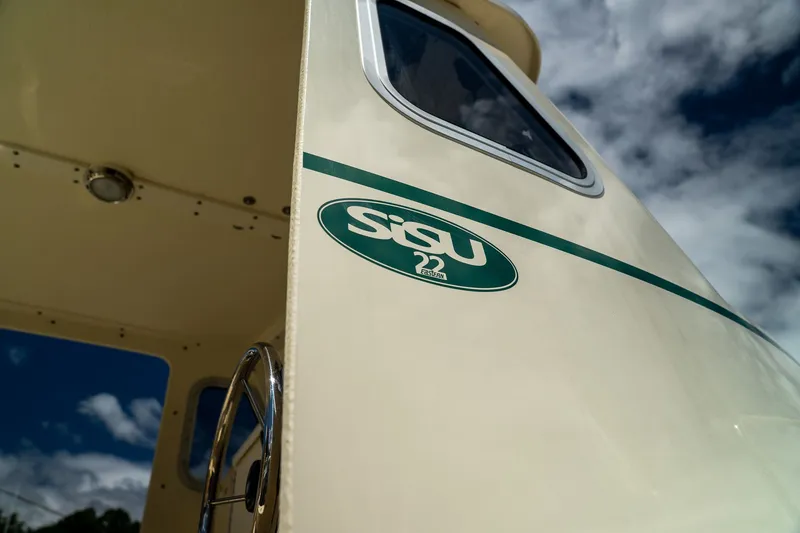 Slide: The Image of Eastern 22 Sisu Hardtop 2020 - 8