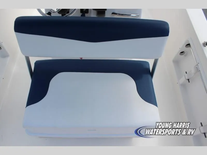 Slide: The Image of Robalo R160 Center Console 2020 - 8