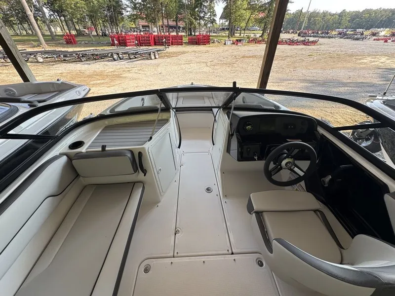 Slide: The Image of Yamaha AR190 2025 - 4