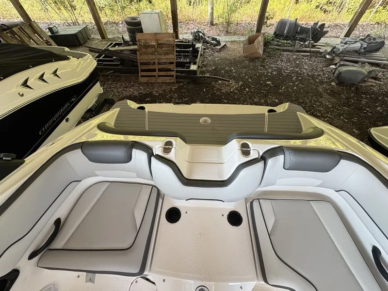 Slide: The Image of Yamaha AR190 2025 - 7