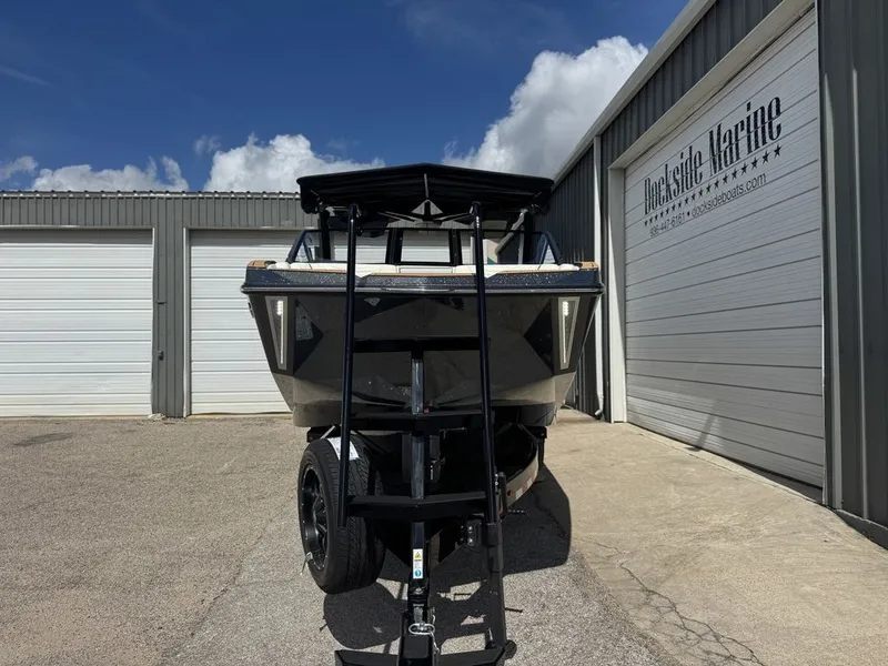 Slide: The Image of Nautique Super Air Nautique G25 2025 - 2