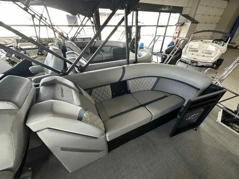 Slide: The Image of Crest Conquest 215 SLC 2026 - 10