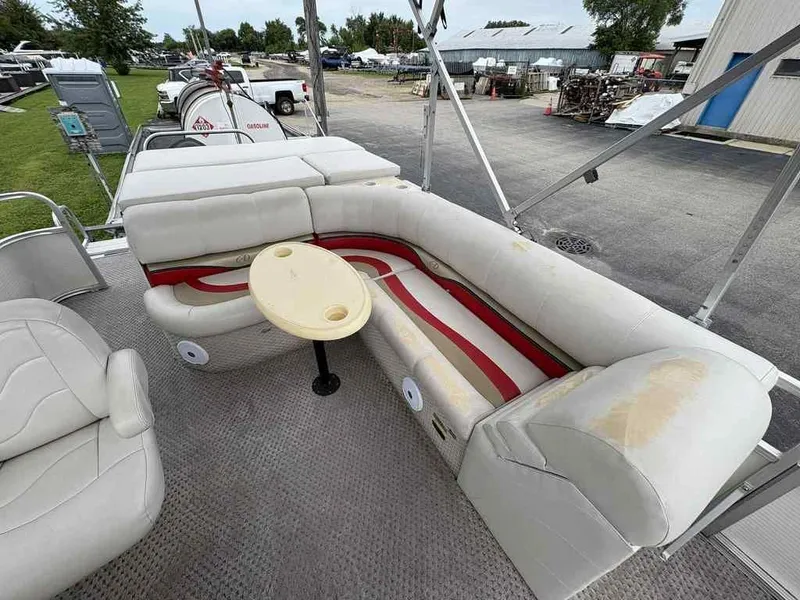 Slide: The Image of Avalon WindJammer C Elite 24' 2010 - 4