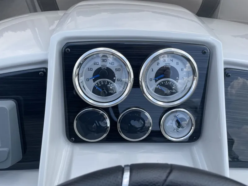 Slide: The Image of Sylvan 822 LZ Mirage 2026 - 8