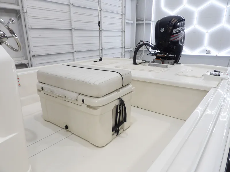 Slide: The Image of Mako 19 Pro Skiff 2017 - 13