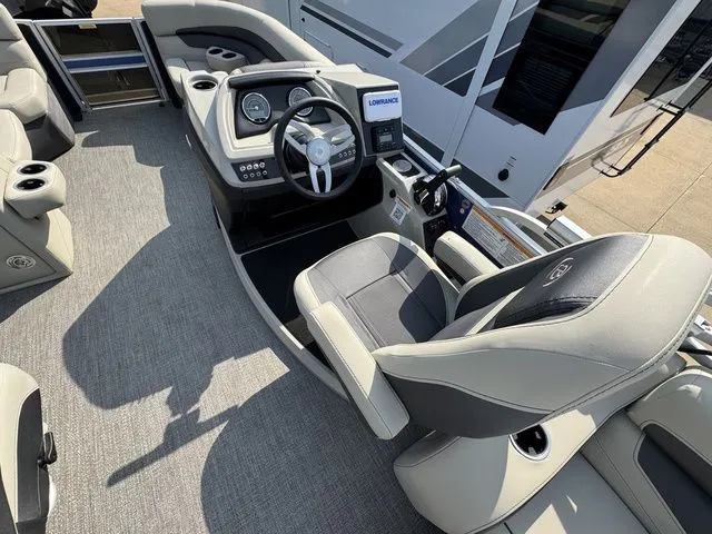 Slide: The Image of Barletta Cabrio C20QC 2023 - 12