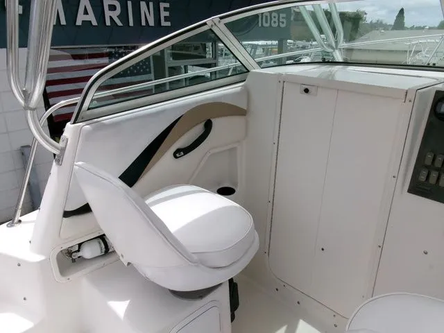 Slide: The Image of Seaswirl 2301 Striper 2004 - 11