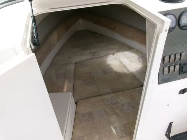 Slide: The Image of Seaswirl 2301 Striper 2004 - 14