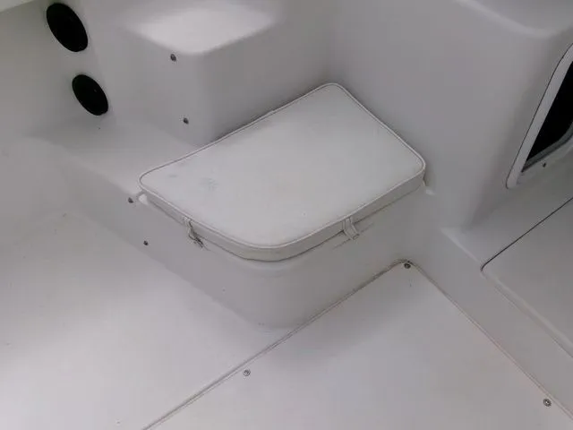 Slide: The Image of Seaswirl 2301 Striper 2004 - 23