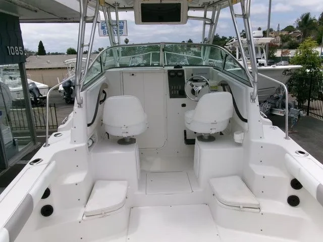 Slide: The Image of Seaswirl 2301 Striper 2004 - 8