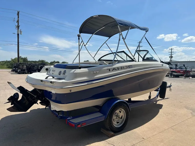 Slide: The Image of Tahoe 400TF 2016 - 10