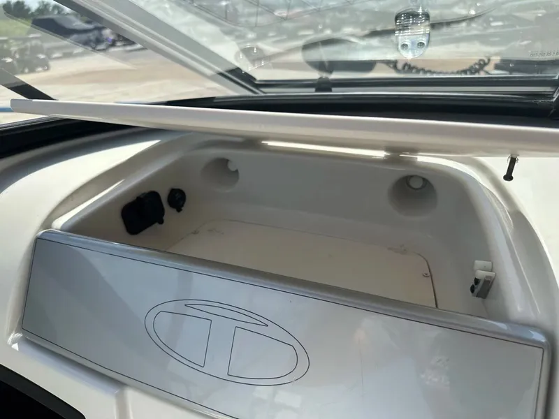 Slide: The Image of Tahoe 400TF 2016 - 29