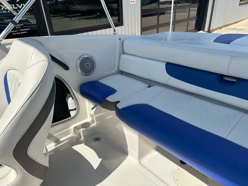 Slide: The Image of Tahoe 400TF 2016 - 31