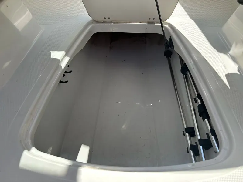 Slide: The Image of Tahoe 400TF 2016 - 40