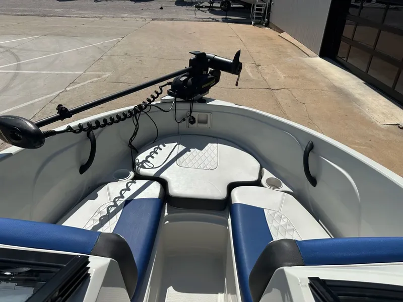 Slide: The Image of Tahoe 400TF 2016 - 41