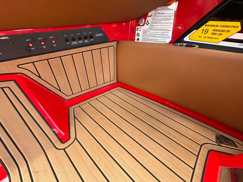 Slide: The Image of Nautique G25 2022 - 20