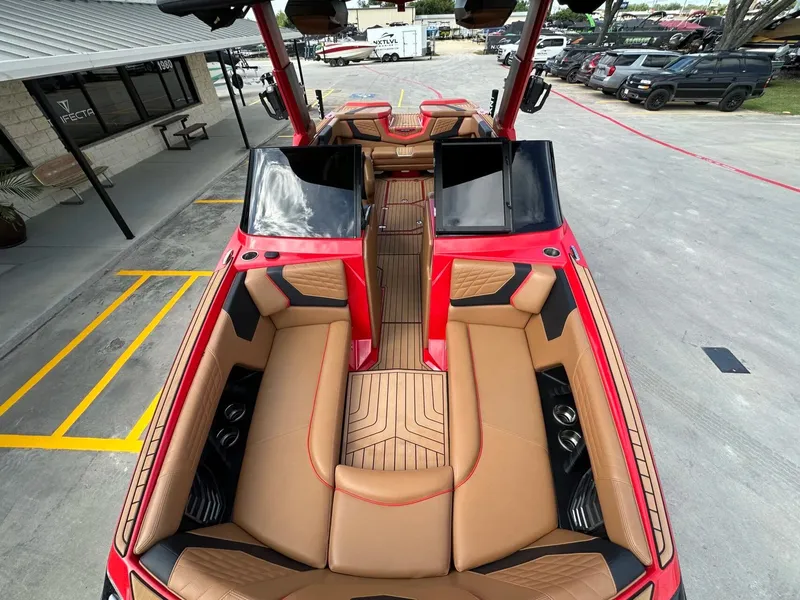 Slide: The Image of Nautique G25 2022 - 28