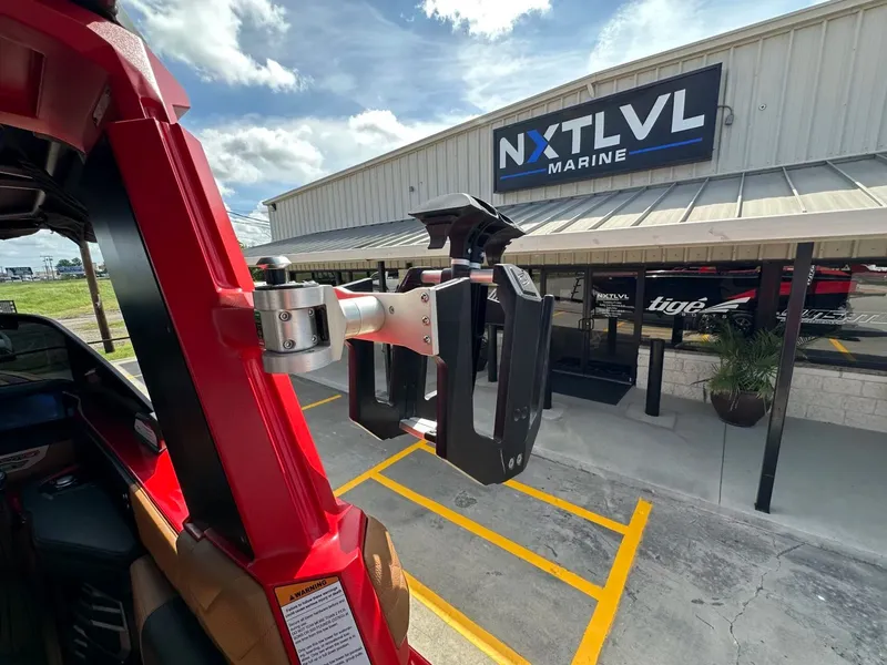 Slide: The Image of Nautique G25 2022 - 31