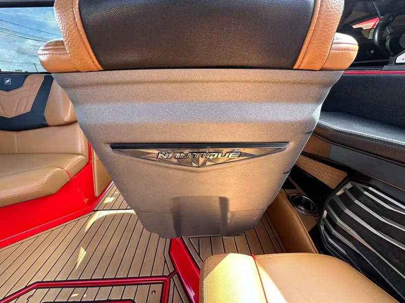 Slide: The Image of Nautique G25 2022 - 33