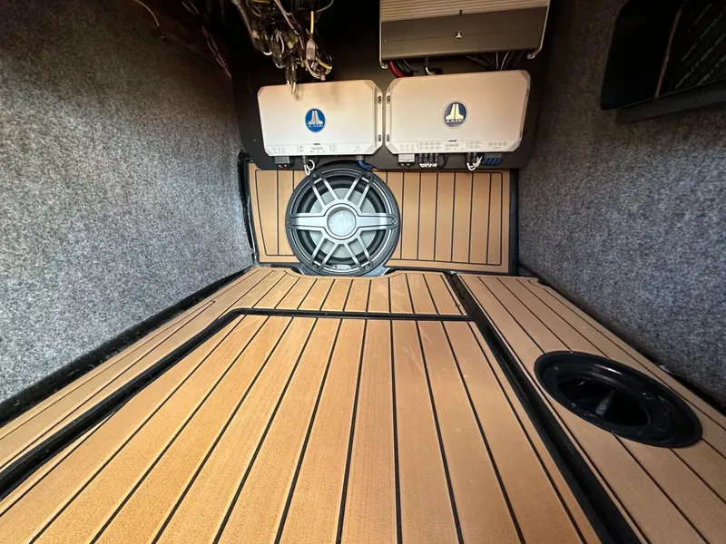 Slide: The Image of Nautique G25 2022 - 36