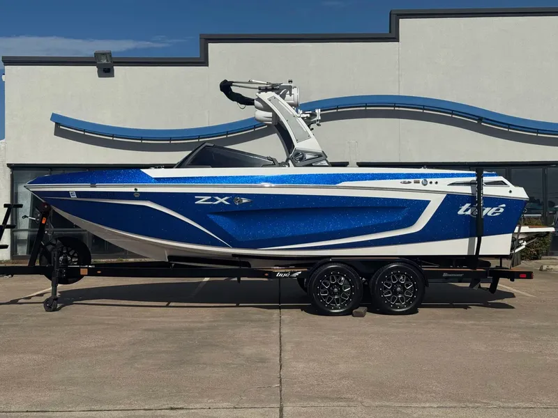 Slide: The Image of Tigé 23ZX 2021 - 1