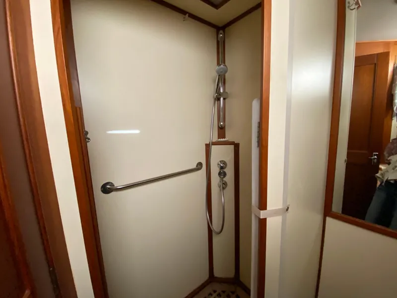 Slide: The Image of Grand Banks 46 Europa 1992 - 55