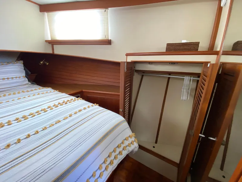 Slide: The Image of Grand Banks 46 Europa 1992 - 57