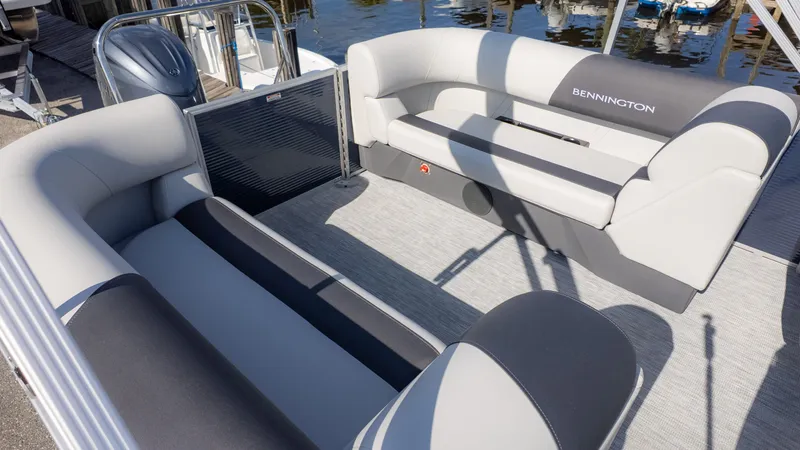 Slide: The Image of Bennington 22 S STERN RADIUS 2026 - 7