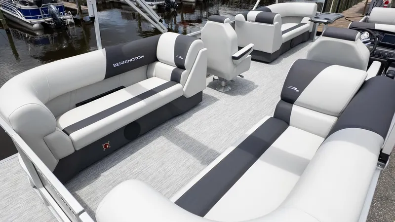 Slide: The Image of Bennington 22 S STERN RADIUS 2026 - 6