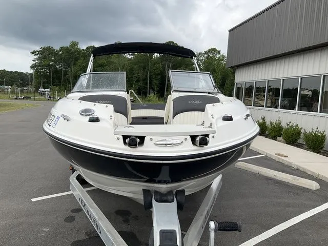 Slide: The Image of Stingray 198LS 2017 - 15