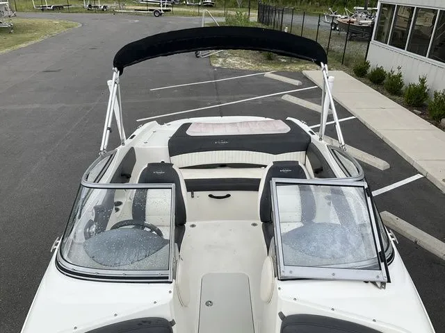 Slide: The Image of Stingray 198LS 2017 - 7