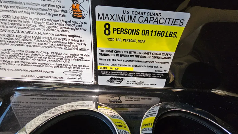 Slide: The Image of 2017 Yamaha AR195 capacity label, maximum 8 persons or 1160 lbs, U.S. Coast Guard compliant. - 25